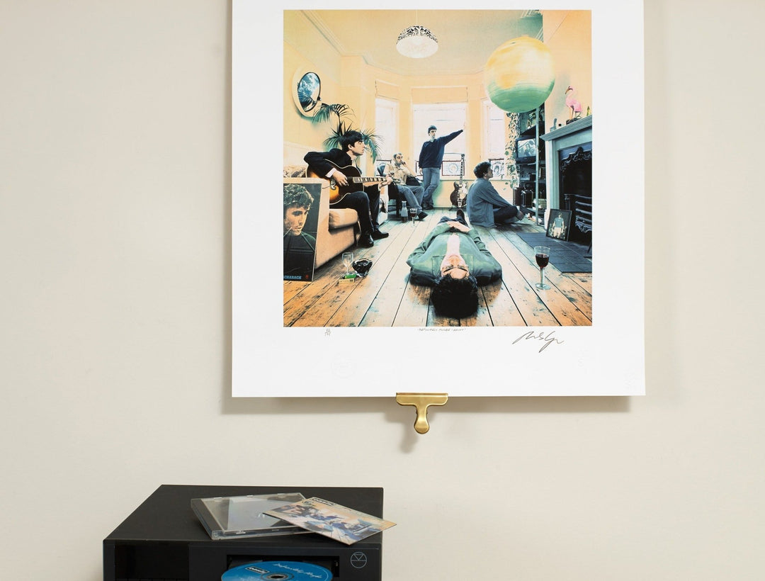 Definitely Maybe Front Cover - Hypergallery - Oasis